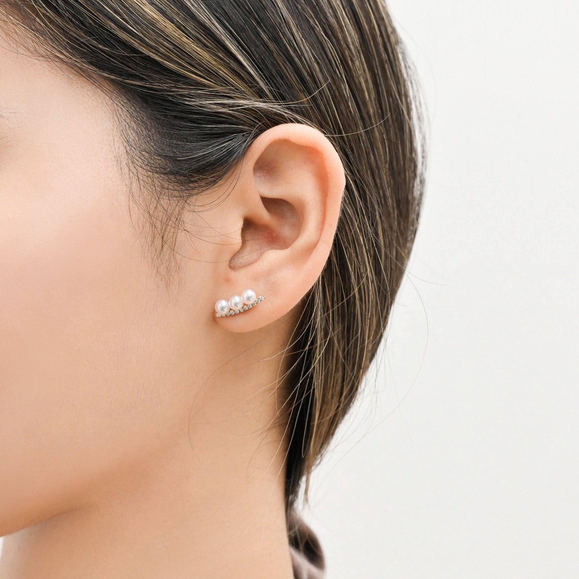 Sweet Pea Smile Earrings ER017