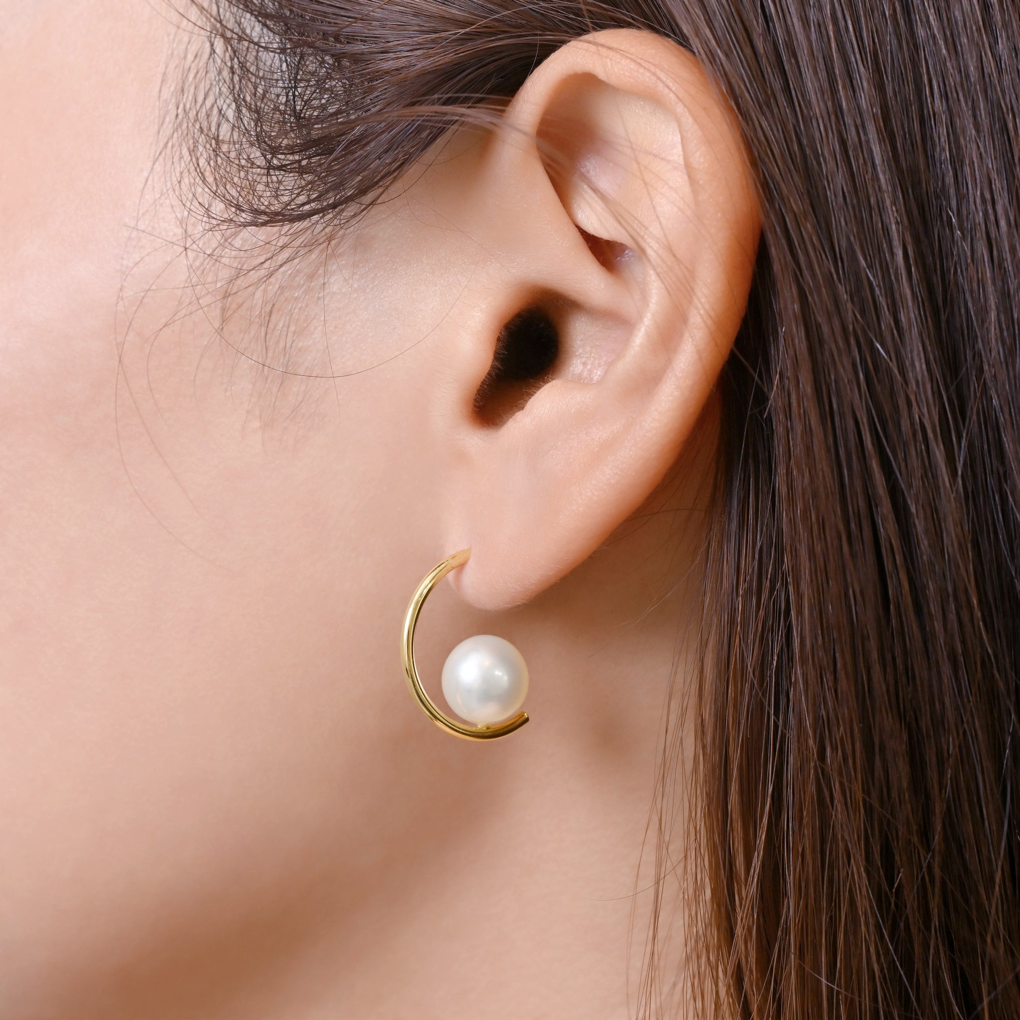 Moon motif Earrings ER024